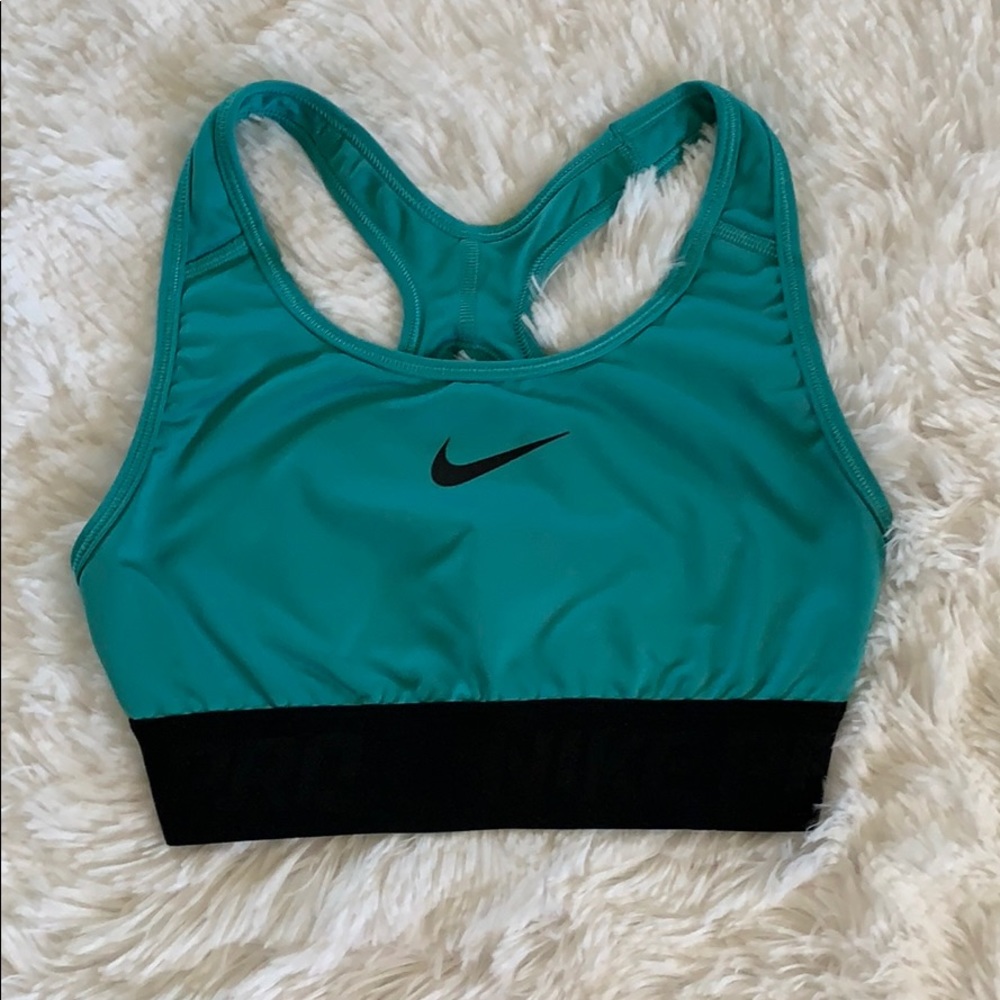Nike Dri-Fit Sports Bra